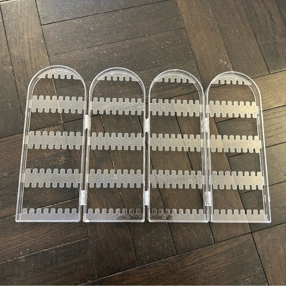Gray Glasses Organizer with Curved Top and Hooks